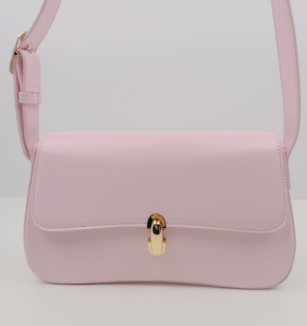 Elegante Umhängetasche - Kunstleder - mit goldenen Verschlüssen