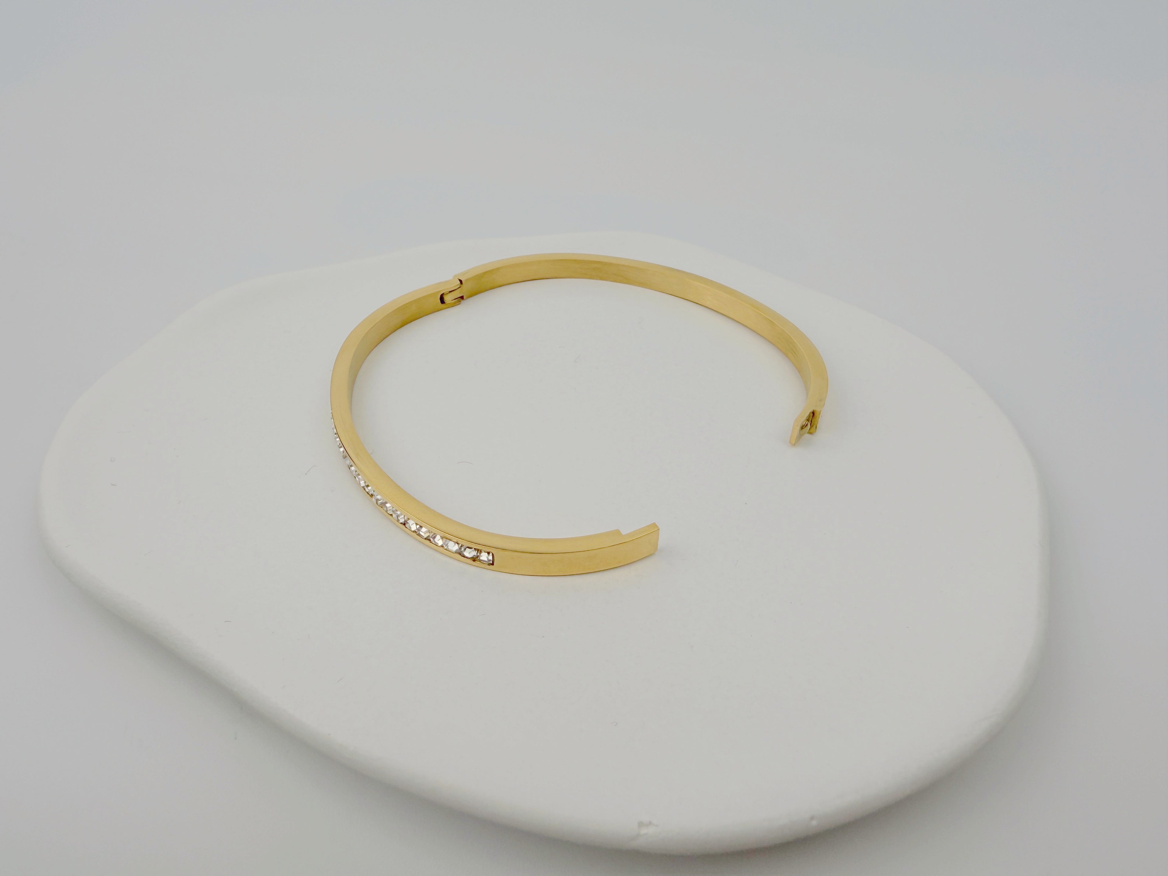 Armreif mit Strasssteinen Gold Stainless-Steel