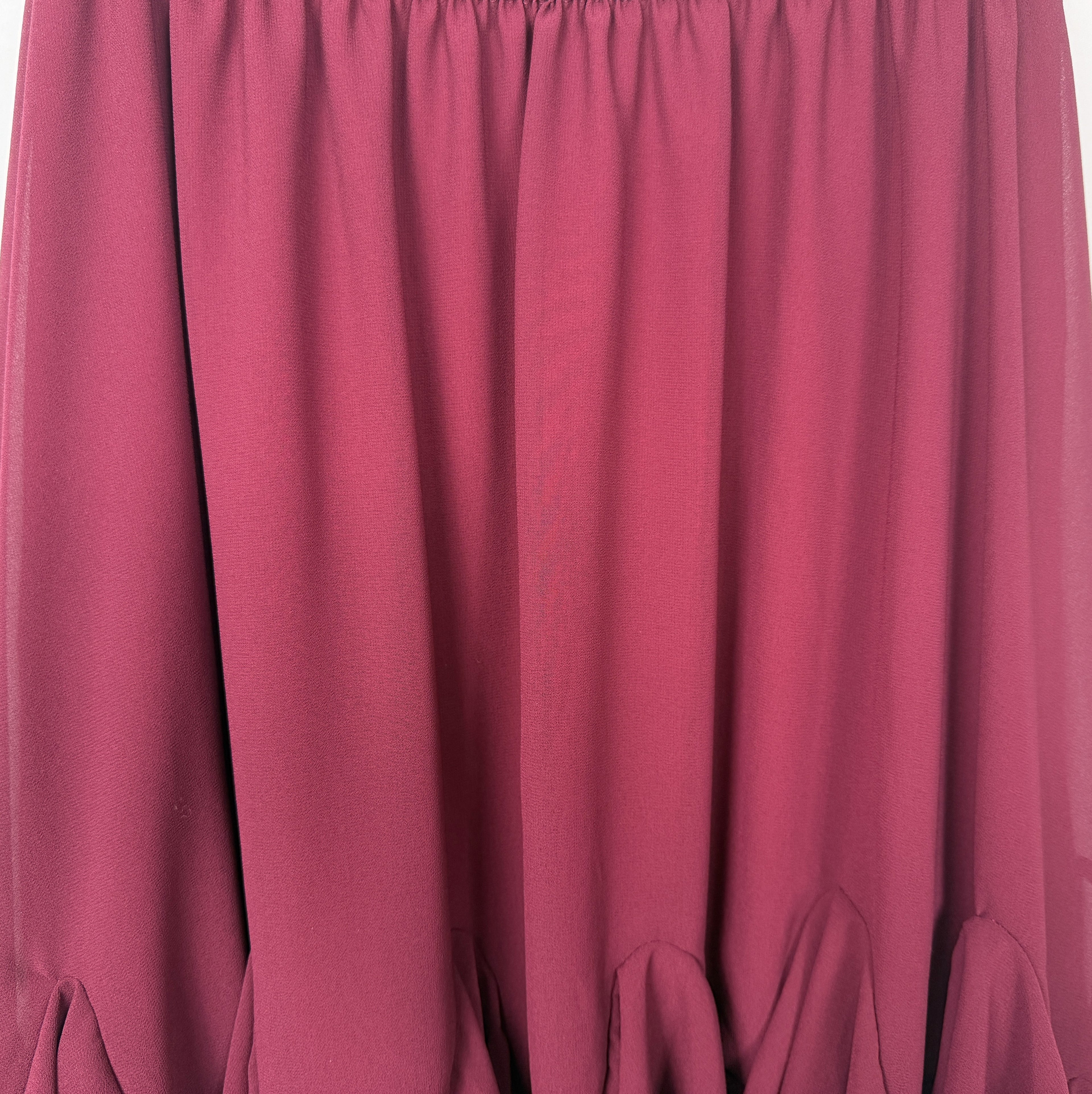 Wunderschöner Rock Bordeaux