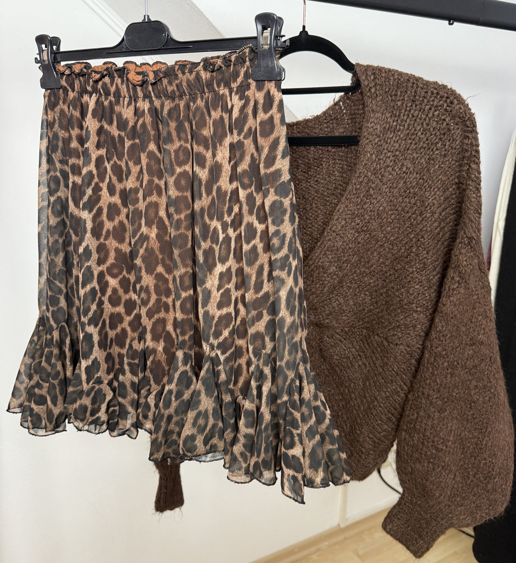 Wunderschöner Rock Leo