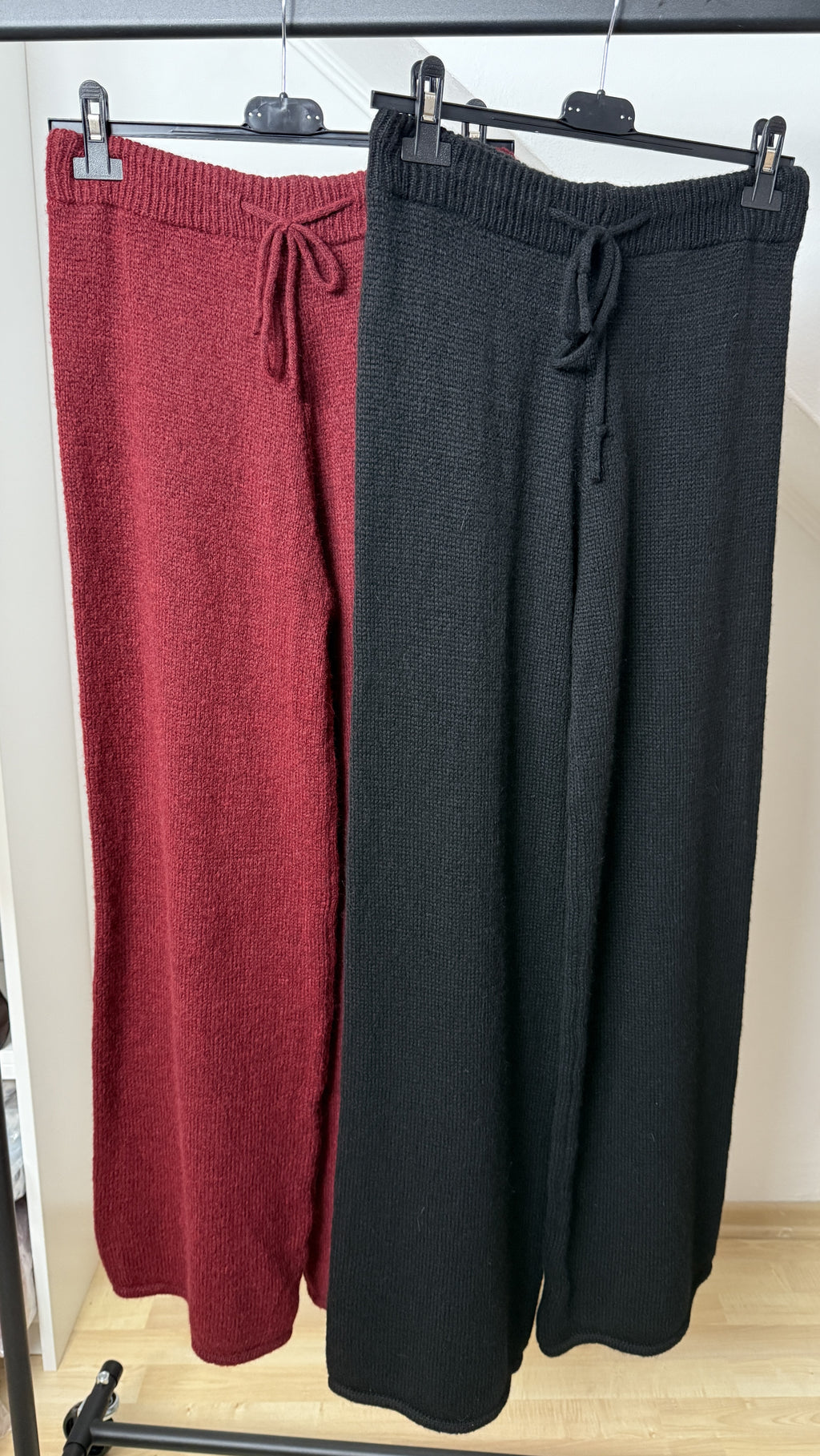 Cosy Strickhose Bordeaux