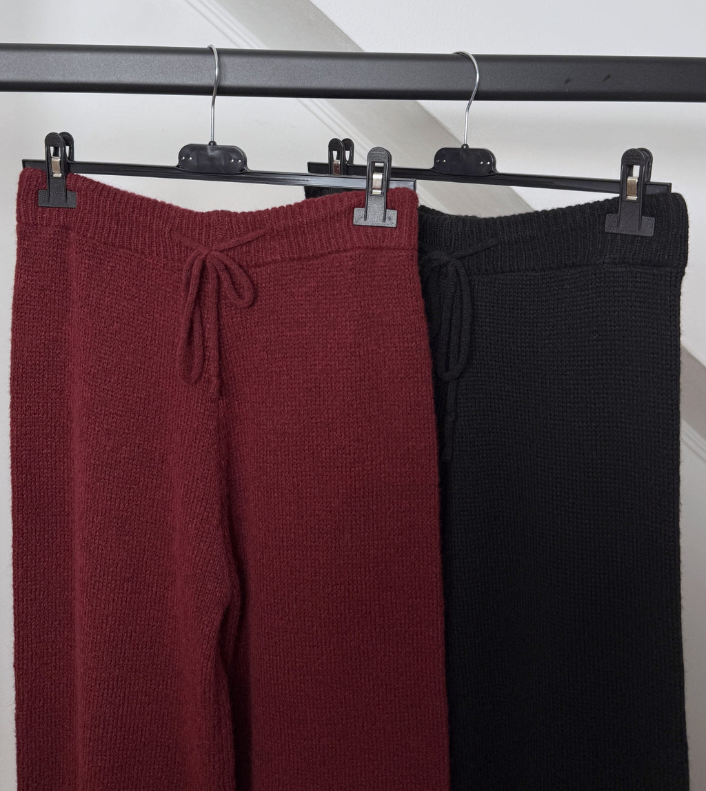 Cosy Strickhose Bordeaux