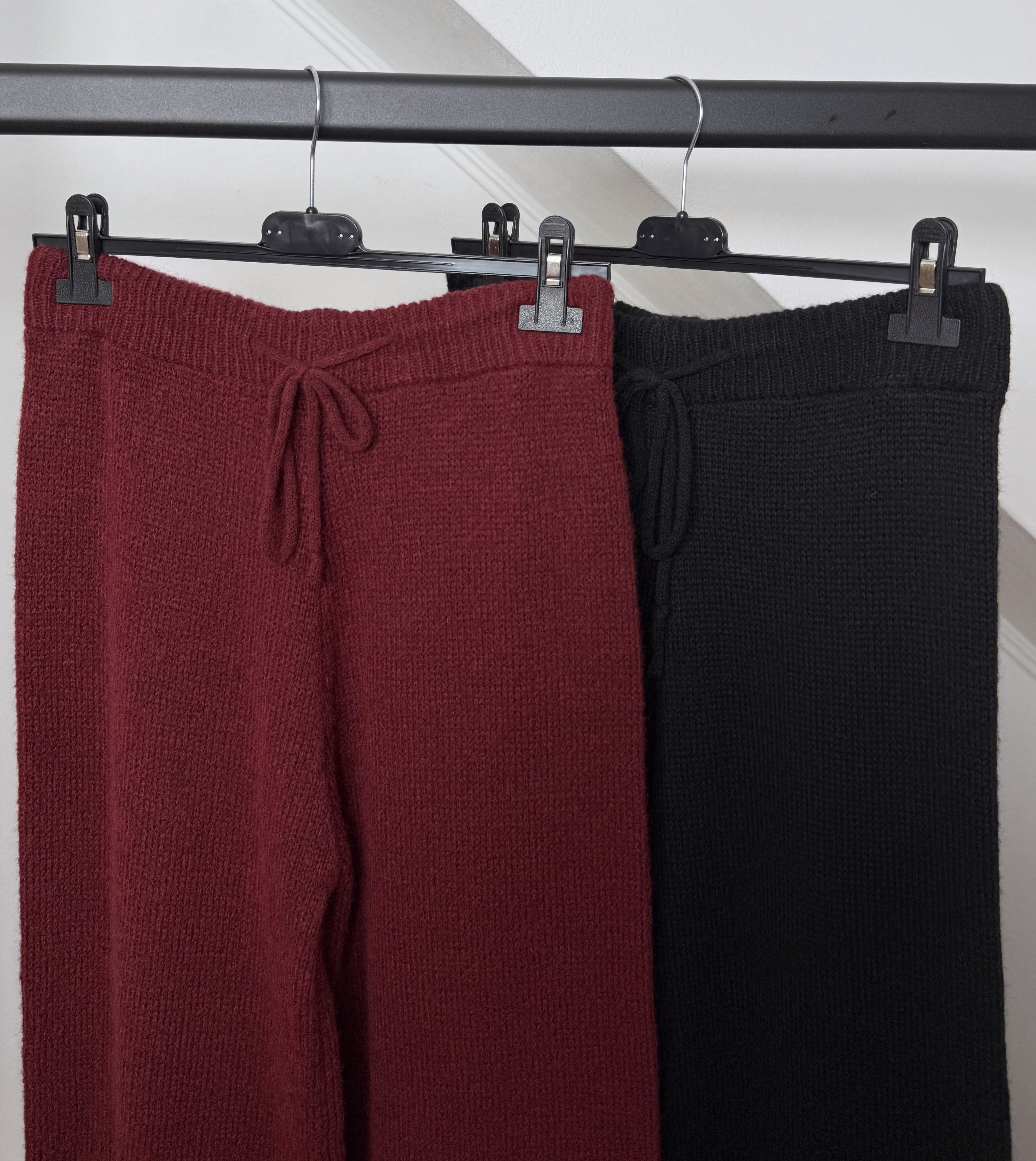 Cosy Strickhose Bordeaux