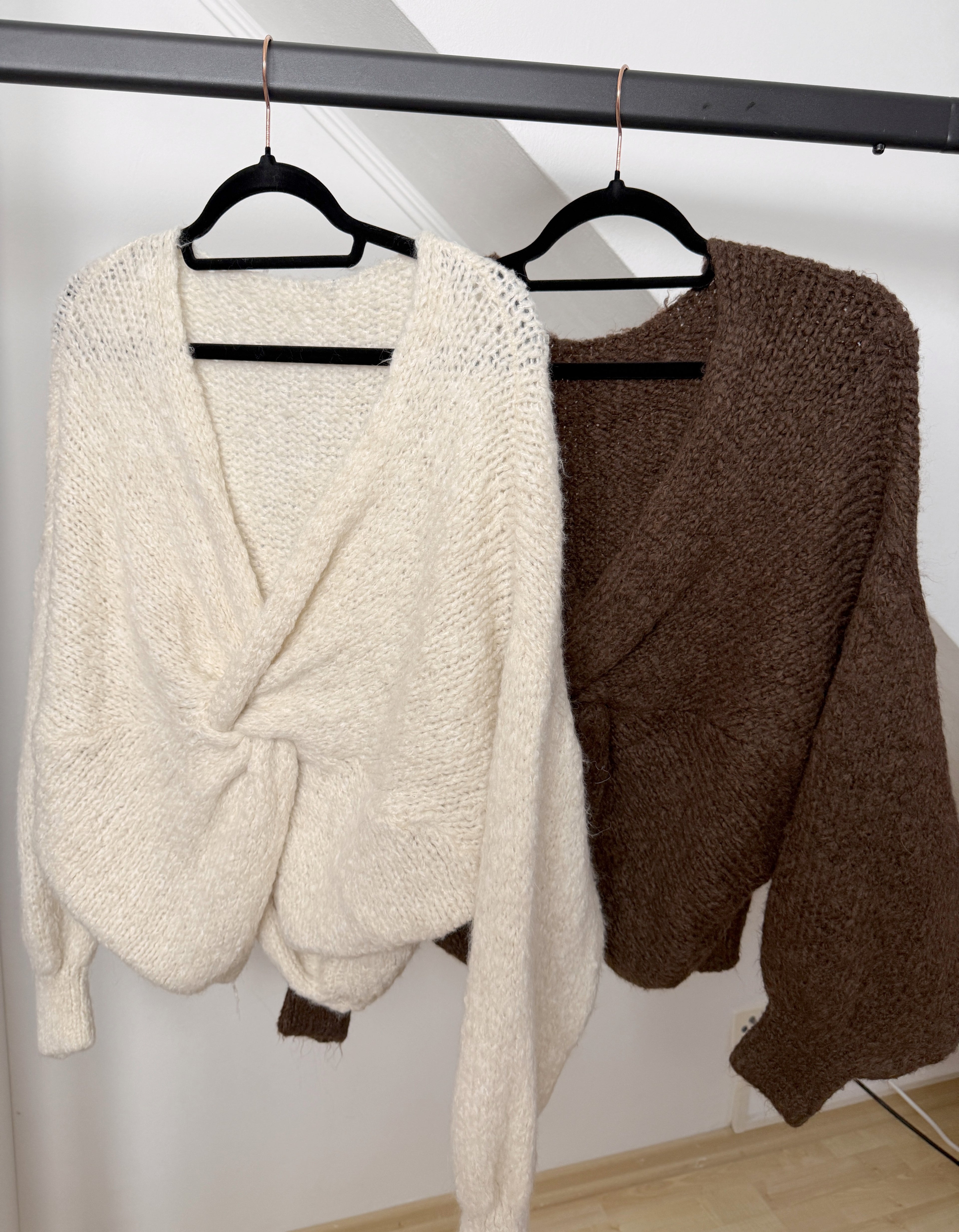 Cosy Strickjacke - Knoten