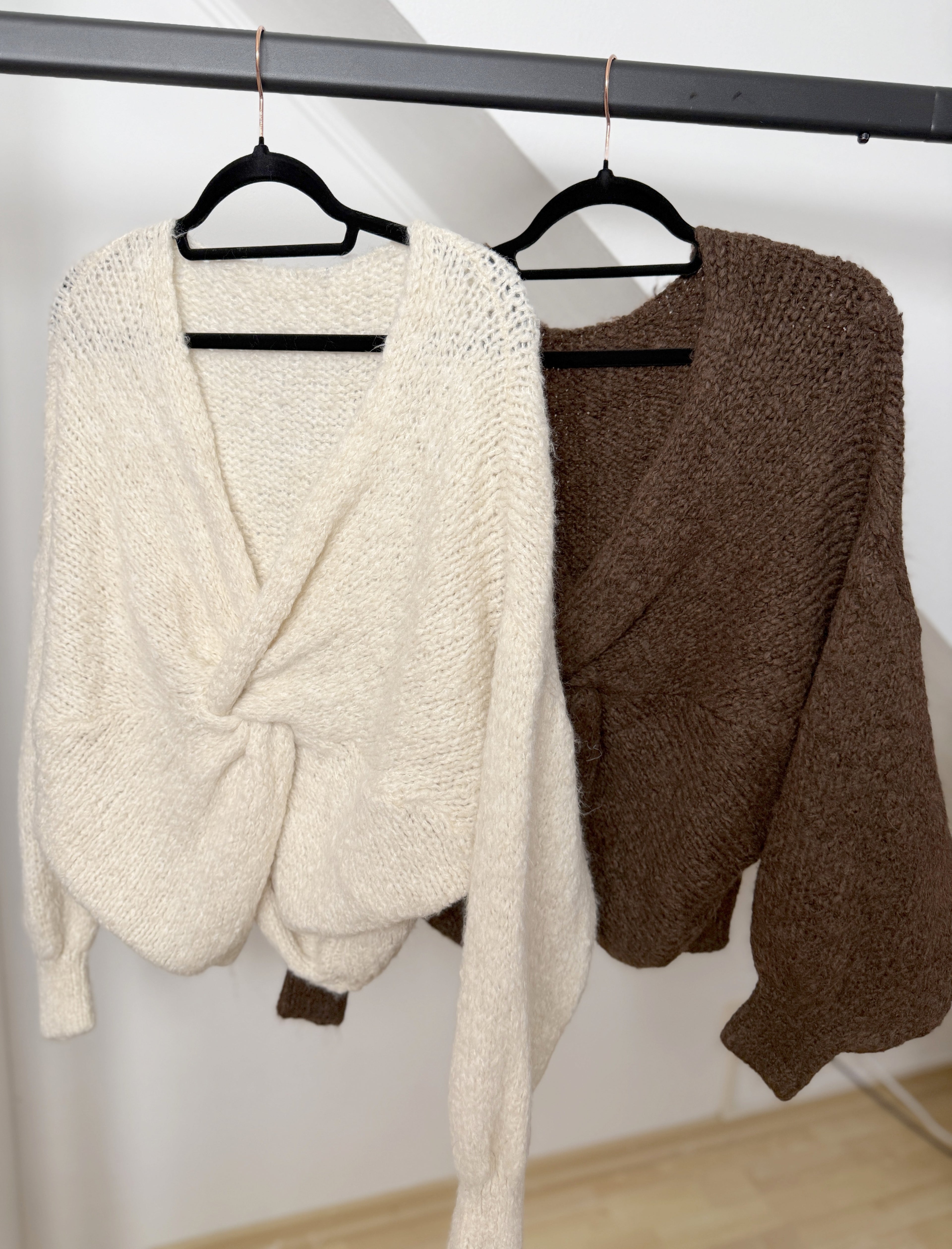 Cosy Strickjacke - Knoten