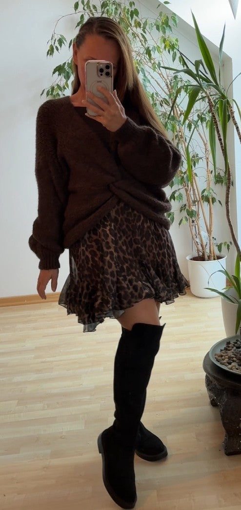 Wunderschöner Rock Leo