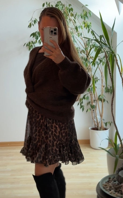 Wunderschöner Rock Leo