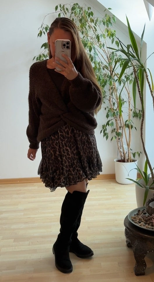 Wunderschöner Rock Leo